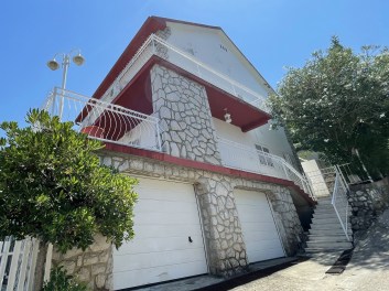house montenegro for sale