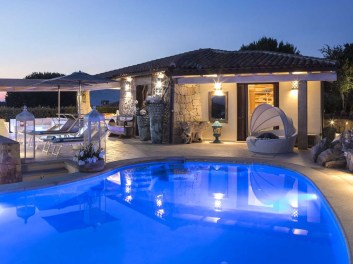 Rent Villa in Italy with a swimming pool - meetpointtravel.com
