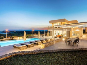 Luxury Villa in italy for rent - meetpointtravel.com